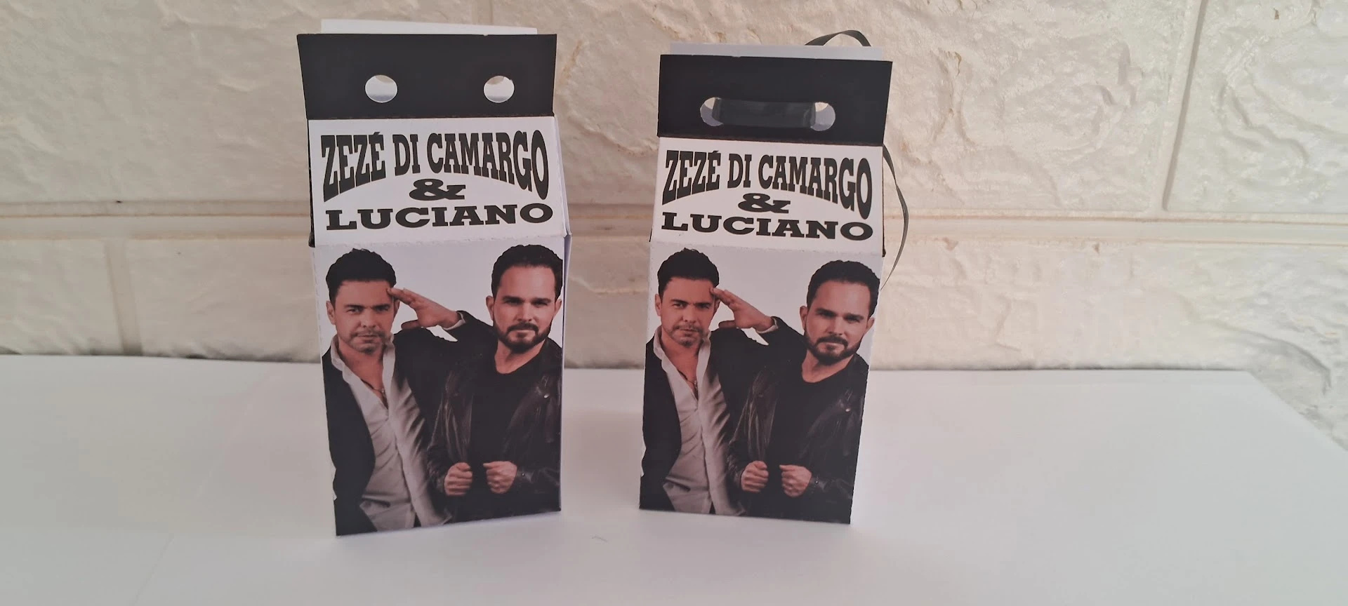 Lembrancinha de aniversário Zezé di Camargo e Luciano Caixa Milk Festa Decoração