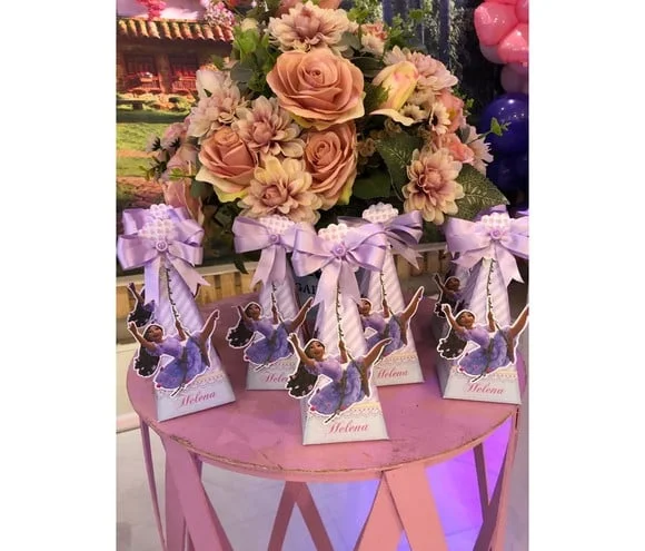 Lembrancinha Encanto 10 Unidades Personalizada sem Laço