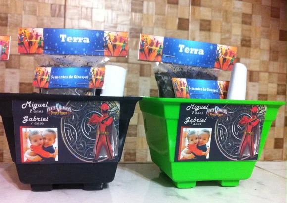 Lembrancinha Kit Jardinagem Personalizado Power Ranger com foto para menino