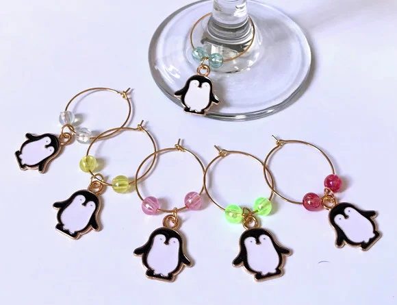 Marcadores de Taça Esmaltado - com 6 Pinguins