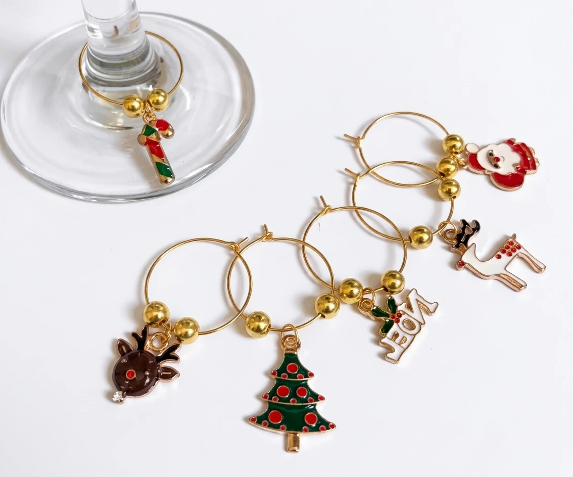 Marcadores  identificador de taça natalinos  esmaltados  - kit com 6 aros Natal/ mesa posta ( escolha o modelo)