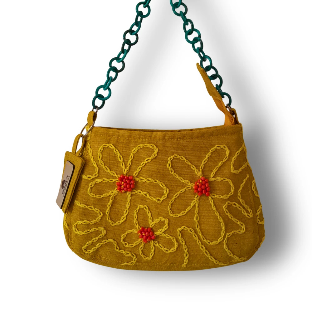 Mini Bolsa Artesanal Feminina de Tecido Carla