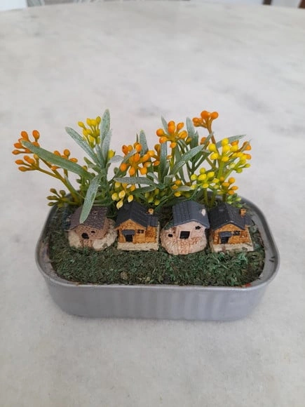 Mini Jardim Prateado com Mini Casas e Plantas Miniatura