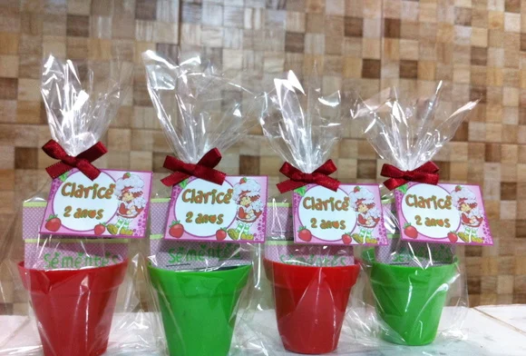 Lembrancinha personalizada Kit Ecológico plantio - Moranguinho
