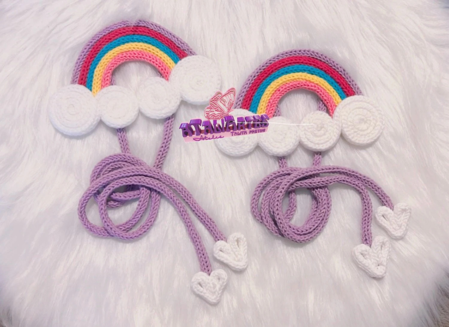 Par de Prendedor de Cortina Arco-íris personalizado em tricotin
