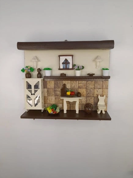 Porta Chave nas Cores Marrom e Mineral com Miniatura
