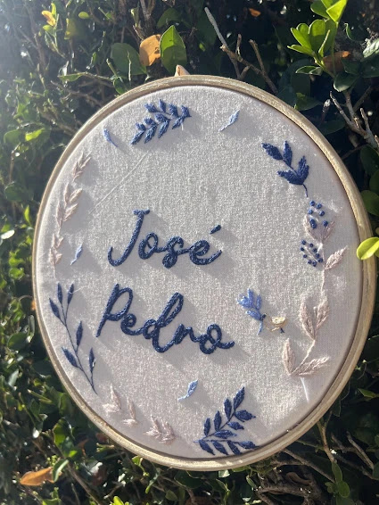 Porta de Maternidade - José Pedro - Bordado Livre