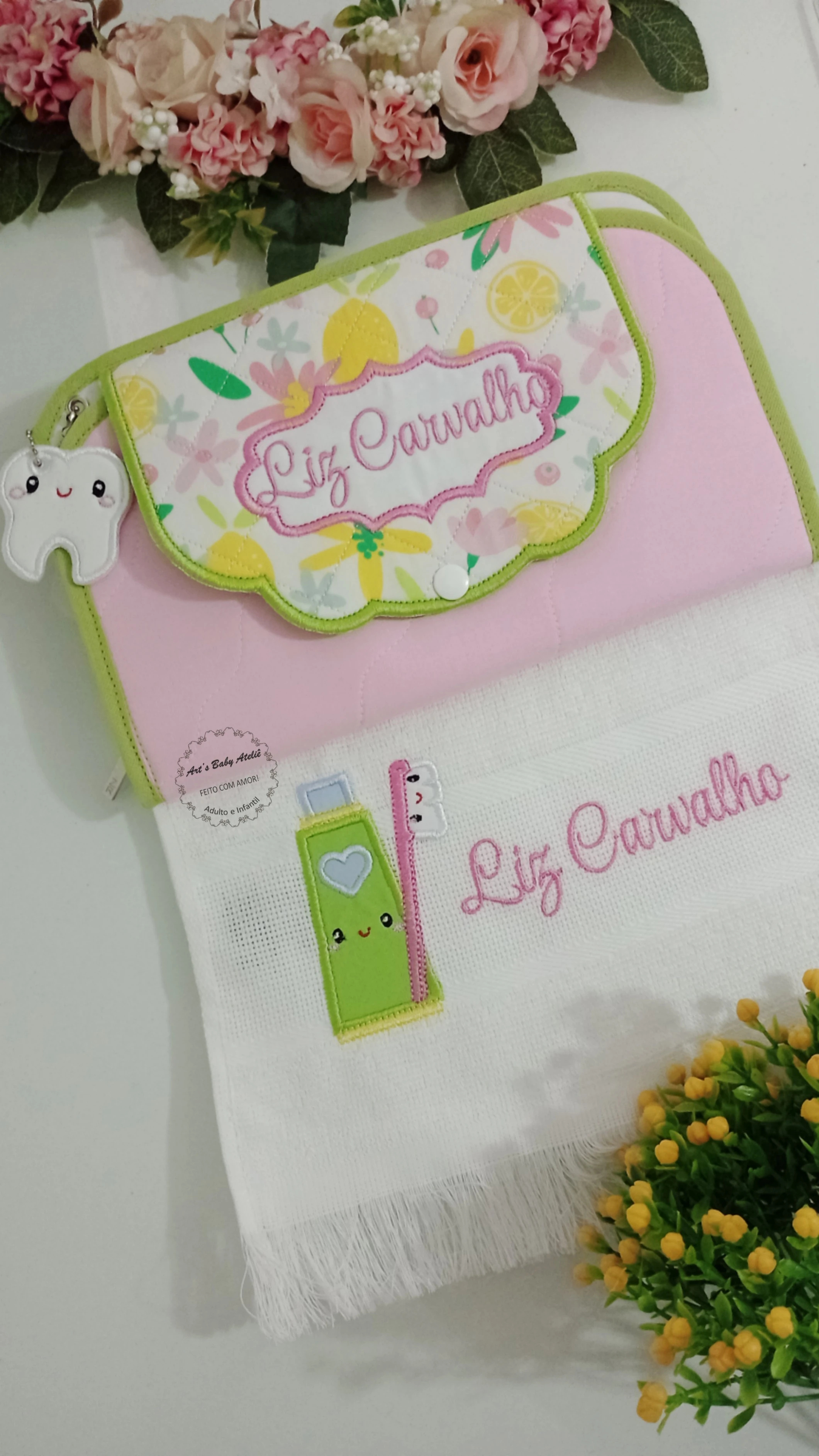 Porta escova Escolar Infantil luxo personalizado com nome bordado, Porta Escova, Pasta de Dente e Toalhinha Impermeável personalizado com nome
