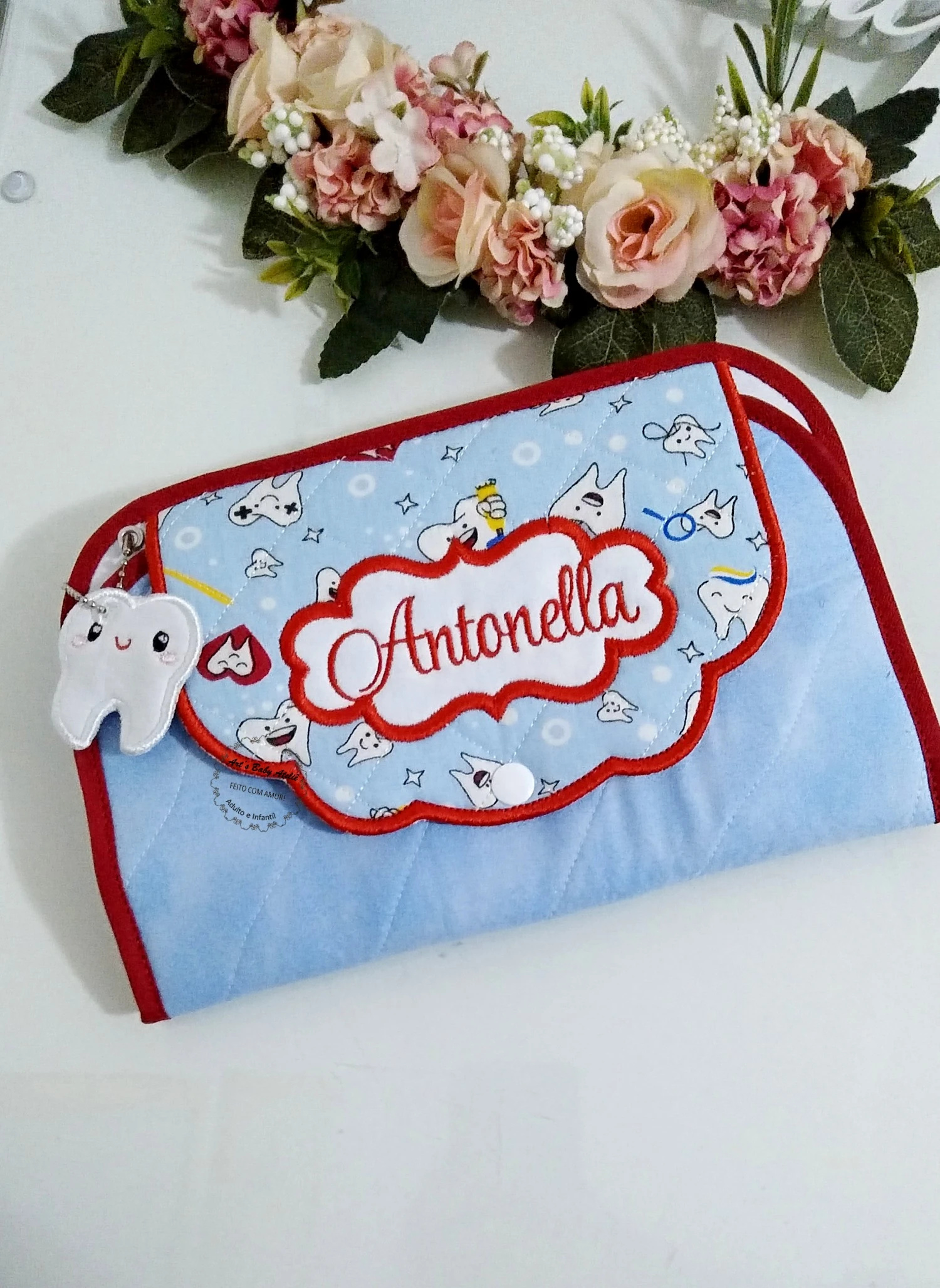 Porta escova Escolar Infantil luxo personalizado, Porta Escova, Pasta de Dente e Toalhinha Impermeável personalizado com nome