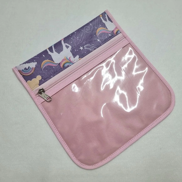 Porta Kit de Higiene - Unicórnio Roxo