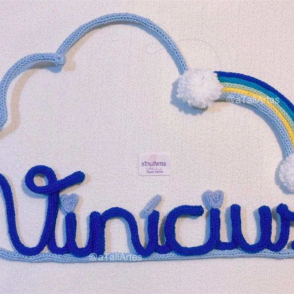 Porta Maternidade Nuvem simples Personalizada em Tricotin com 01 nome
