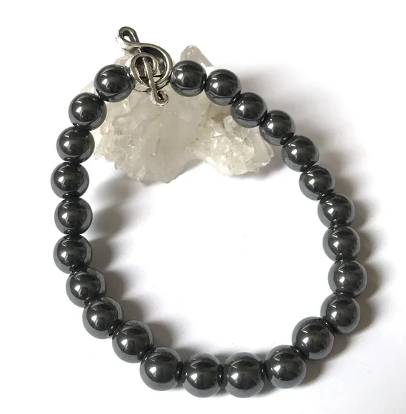 Pulseira com Hematitas e Clave de Sol Musica