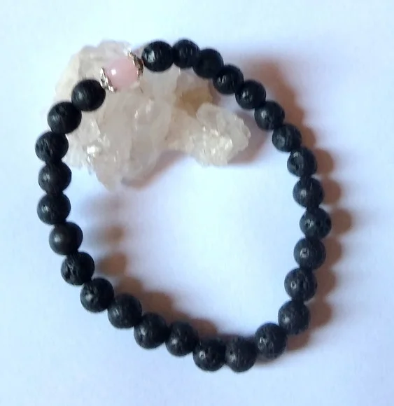 Pulseira Japamala 27 Contas Lava Vulcânica e Quartzo Rosa