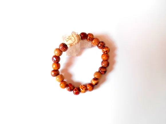 Pulseira Japamala com madeira decorada