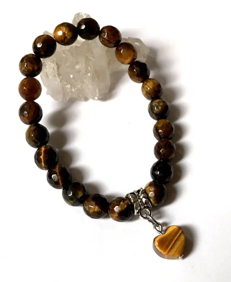 Pulseira Japamala Olho de Tigre Facetada 21 Contas e Coração