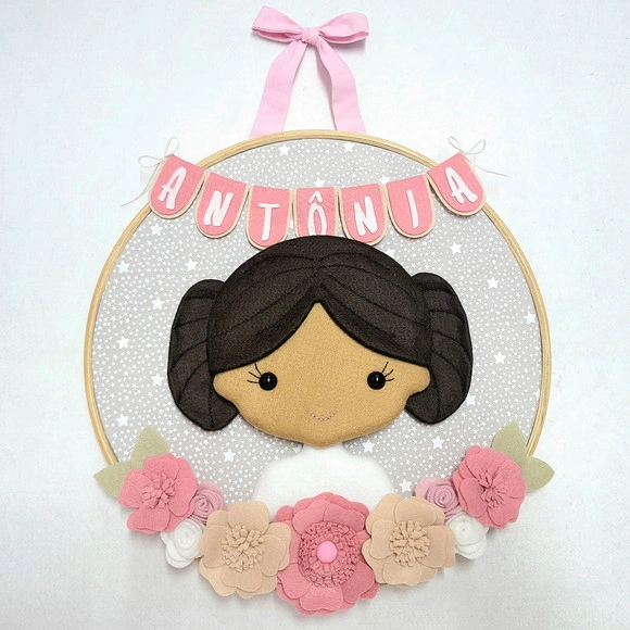 Quadro Bastidor Maternidade Menininha Princesa Antonia