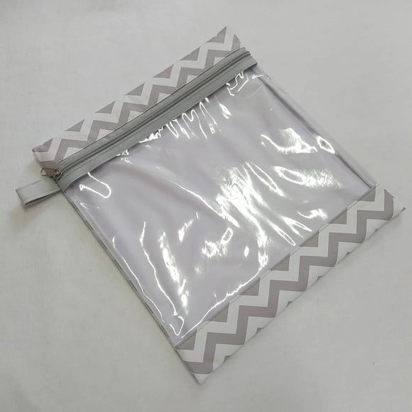 Saquinho Organizador Roupa Limpa - Chevron Cinza