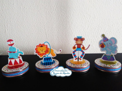 Aplique 3d de latinha 5x5 + adesivo lateral Circo Aplique 3d de latinha 5x5 + adesivo lateral Circo