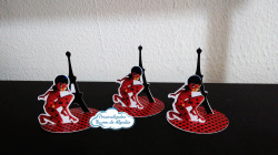 Aplique 3d de latinha 5x5 Miraculous - Torre eiffel Aplique 3d de latinha 5x5 Miraculous - Torre eiffel