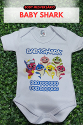 Body para mesversario baby shark DISPONIVEL P Body para mesversario baby shark DISPONIVEL P