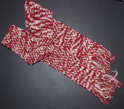 Cachecol vermelho e branco mesclado Cachecol vermelho e branco mesclado