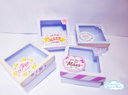 Caixa para 4 docinhos com visor - Dia das mães Caixa para 4 docinhos com visor - Dia das mães