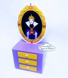 Caixa penteadeira Branca de Neve - madrasta Caixa penteadeira Branca de Neve - madrasta