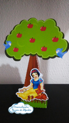 Caixa pirâmide árvore Branca de neve Caixa pirâmide árvore Branca de neve