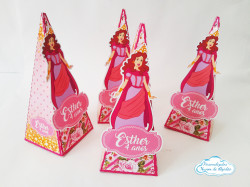 Caixa pirâmide Rainha Ester - Princesas da Bíblia Caixa pirâmide Rainha Ester - Princesas da Bíblia