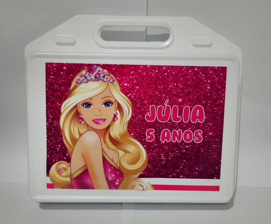 KIT FESTA ESCOLAR PERSONALIZADO BARBIE KIT FESTA ESCOLAR PERSONALIZADO BARBIE-COMEMORE O ANIVERSÁRIO COM UMA FESTA NA ESCOLA DE MANEIRA PRÁTICA E DIVERTIDA.
KIT FESTA NA ESC