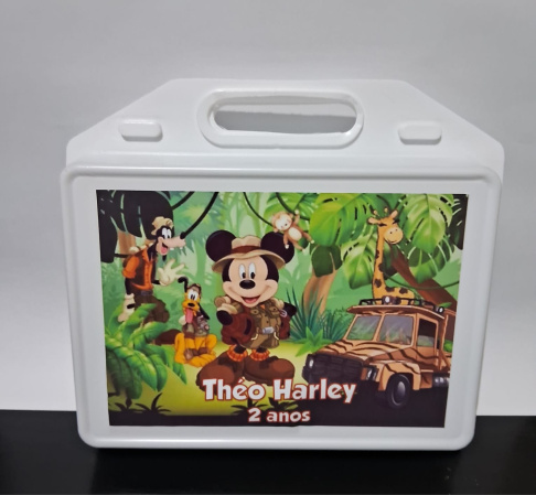 KIT FESTA ESCOLAR PERSONALIZADO MICKEY SAFARI KIT FESTA ESCOLAR PERSONALIZADO MICKEY SAFARI-COMEMORE O ANIVERSÁRIO COM UMA FESTA NA ESCOLA DE MANEIRA PRÁTICA E DIVERTIDA.
KIT FESTA NA ESC