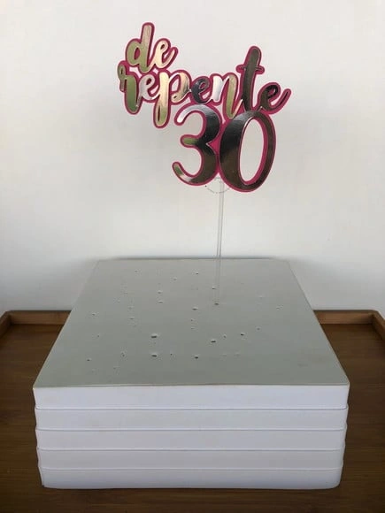 Topo de bolo 30 anos