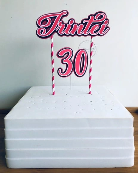 Topo de bolo 30 anos