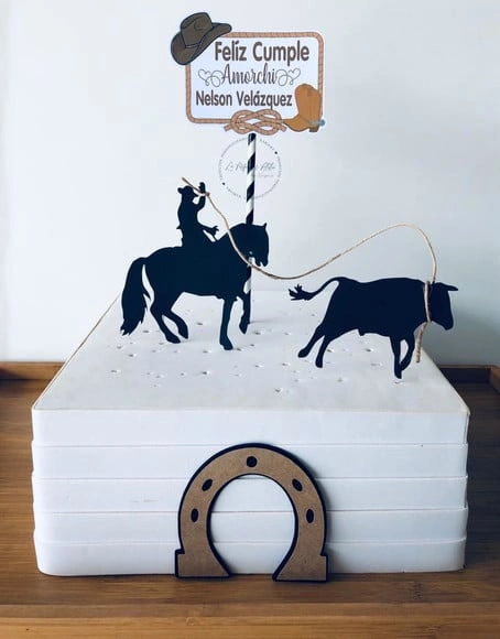 Topo de bolo cavalo