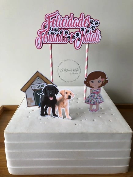 Topo de bolo menina e cachorro