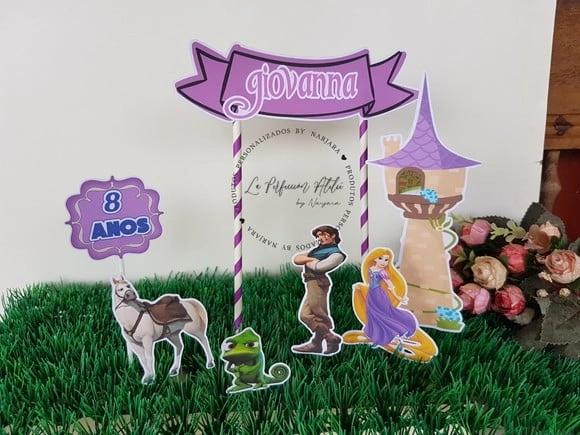 Topo de bolo Rapunzel
