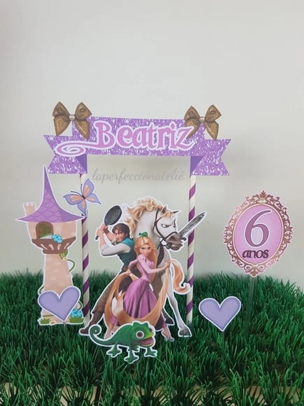 Topo de Bolo Rapunzel