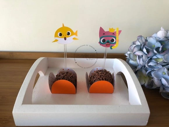 Topper para docinho baby shark