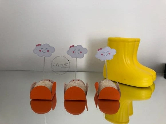 Topper para docinho chuva de amor