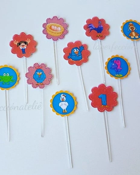 Topper para docinho galinha pintadinha