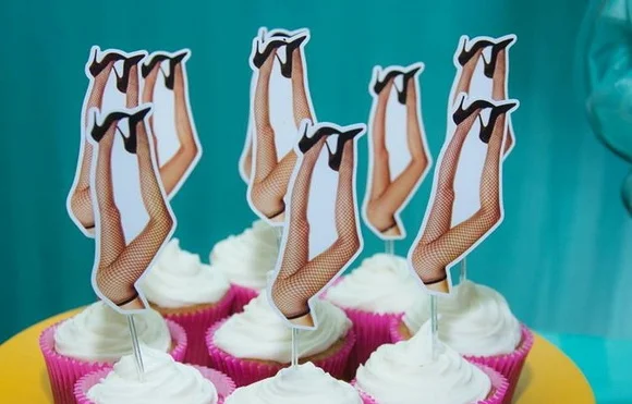 Toppers Perninhas Cupcake - Chá de Lingerie