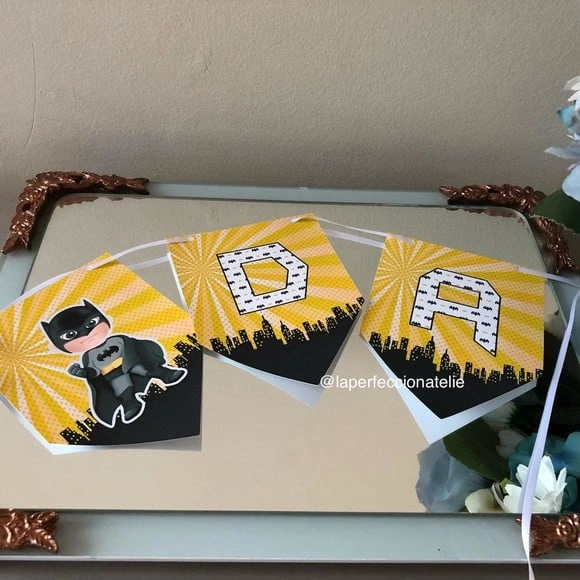 Varal de Bandeirinhas Batman